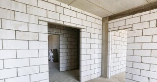 Перегородки из газобетона от 2068 рублей - возведение и монтаж в Карасук